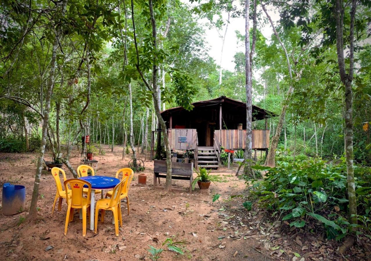 Hospedagem Aldeia Do Leao Hotel Carolina  Exterior photo